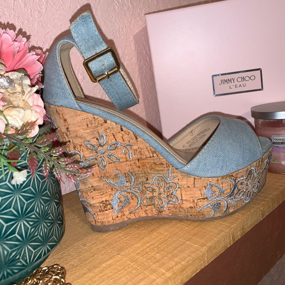 🌸Floral wedges🌸